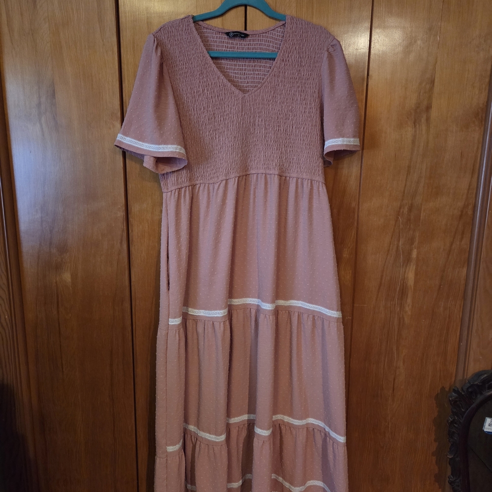 Pretty Garden Pink Prairie Maxi Dress With Pockets - Picture 2 of 6